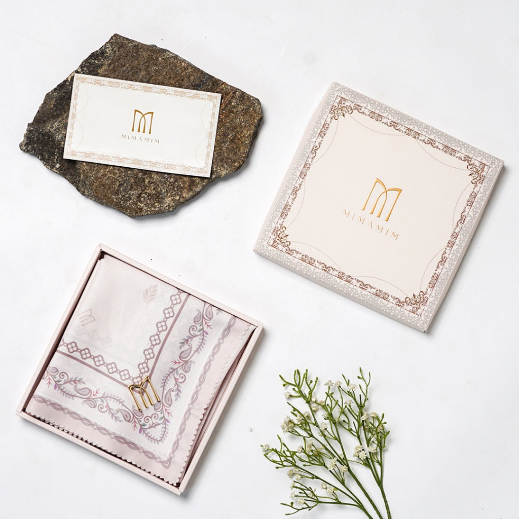 Hampers/Gift Hijab Motif Embossed | Hijab Plat M Gold Kemasan Box Eksklusif