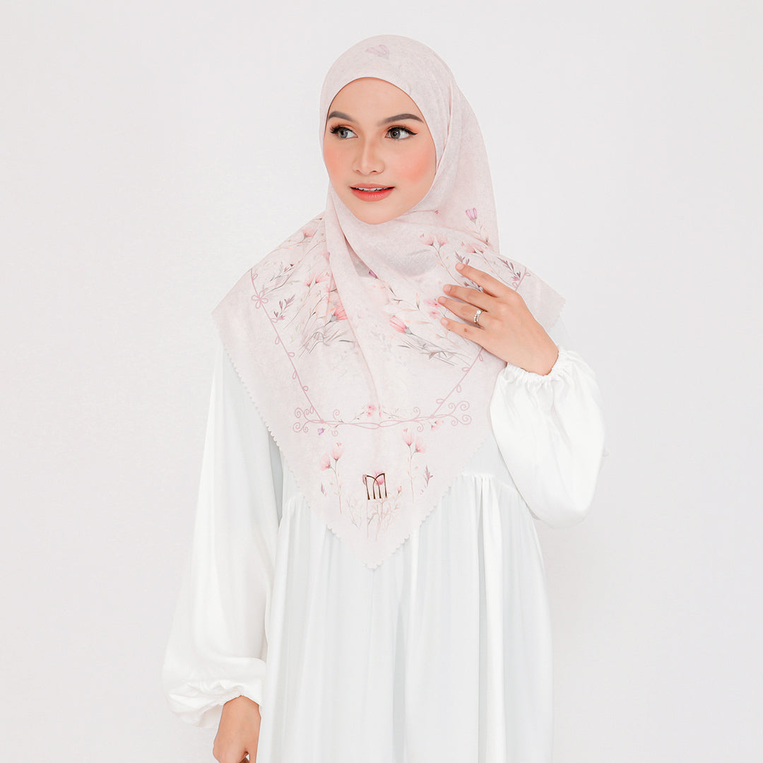 Arsy Embossed Printed Scarf