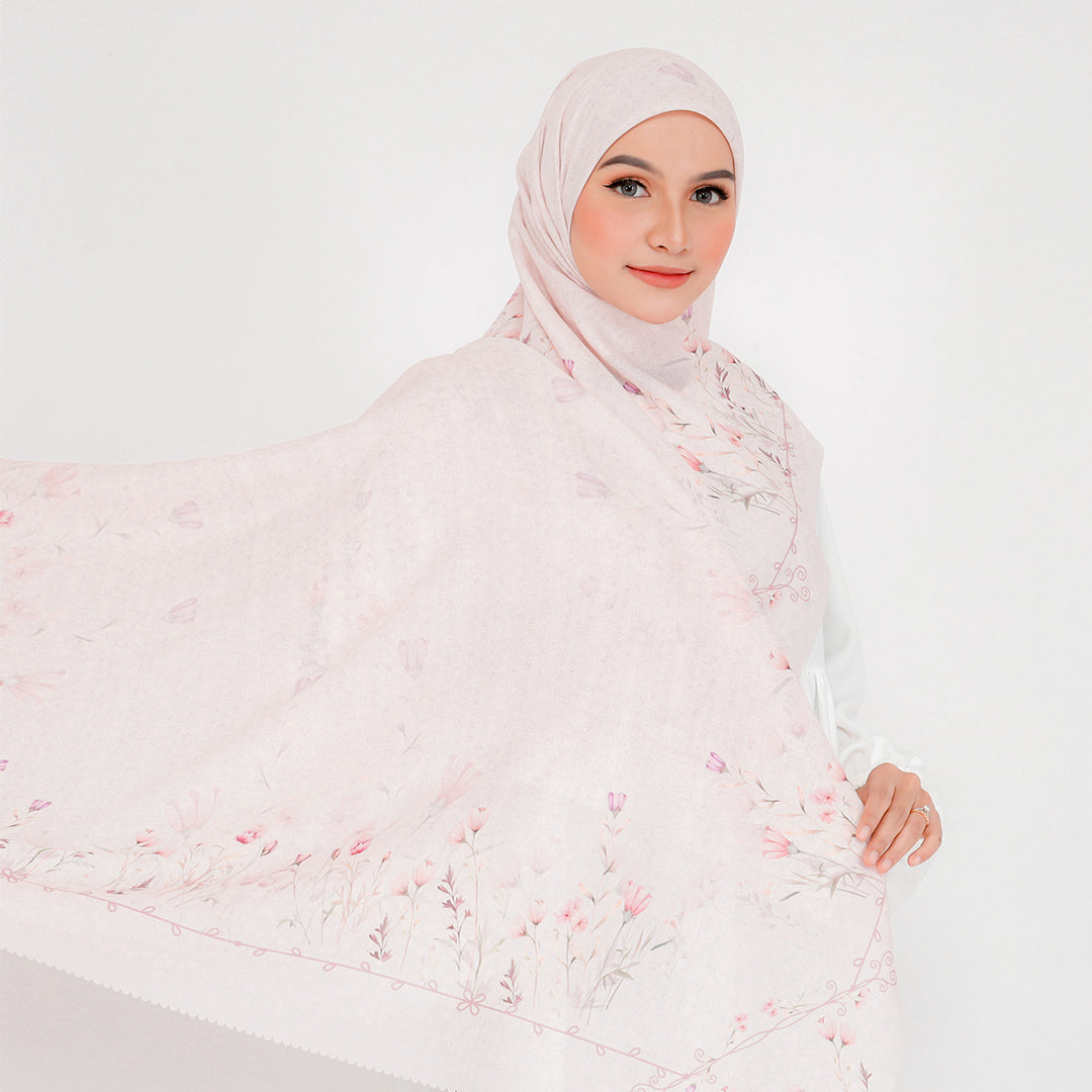 Arsy Embossed Printed Scarf