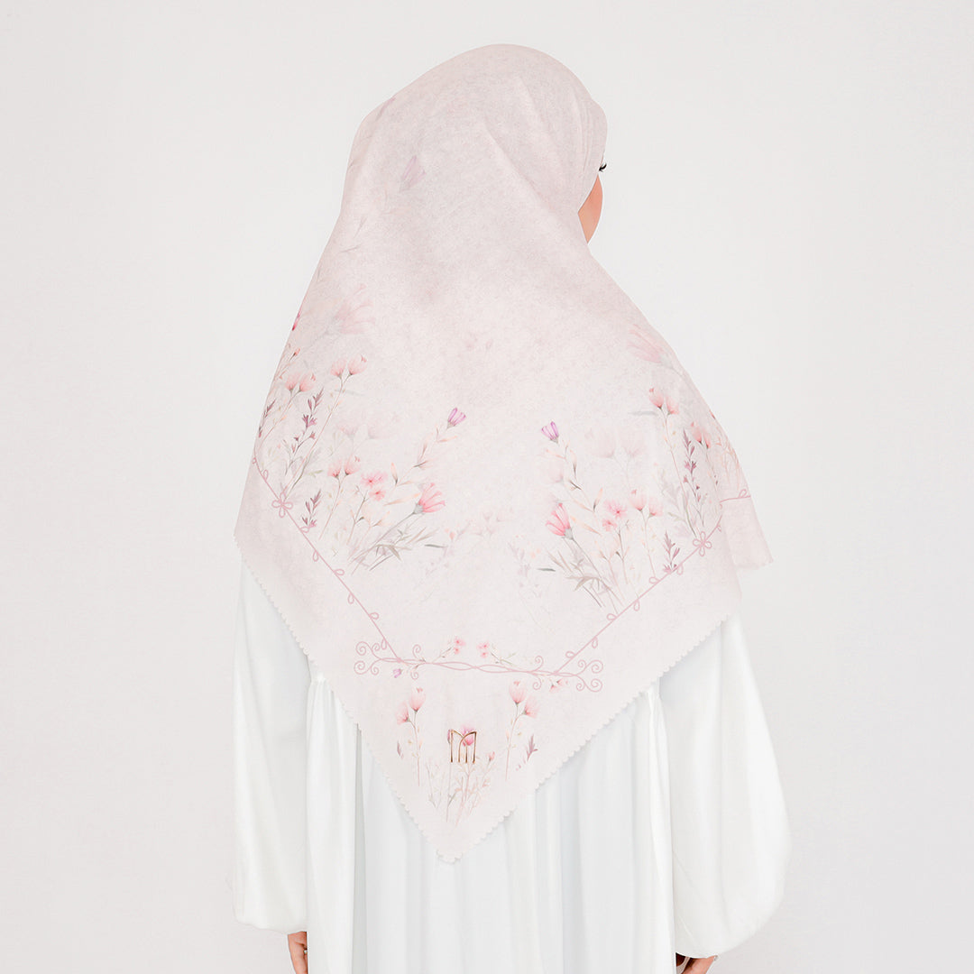 Arsy Embossed Printed Scarf