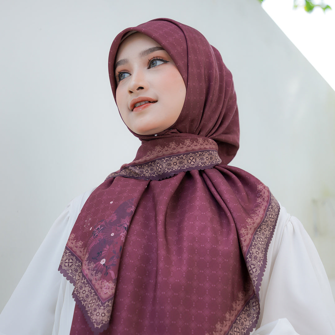 Sekar Embossed Printed Scarf