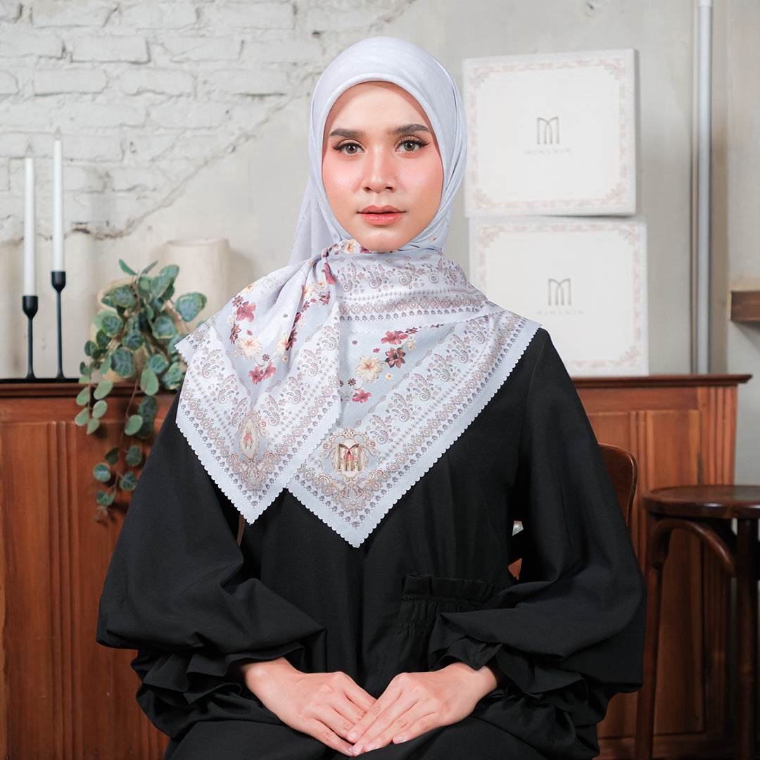 Askara Embossed Printed Scarf