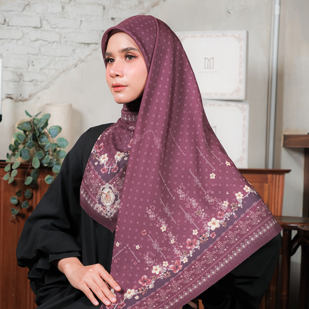 Askara Embossed Printed Scarf