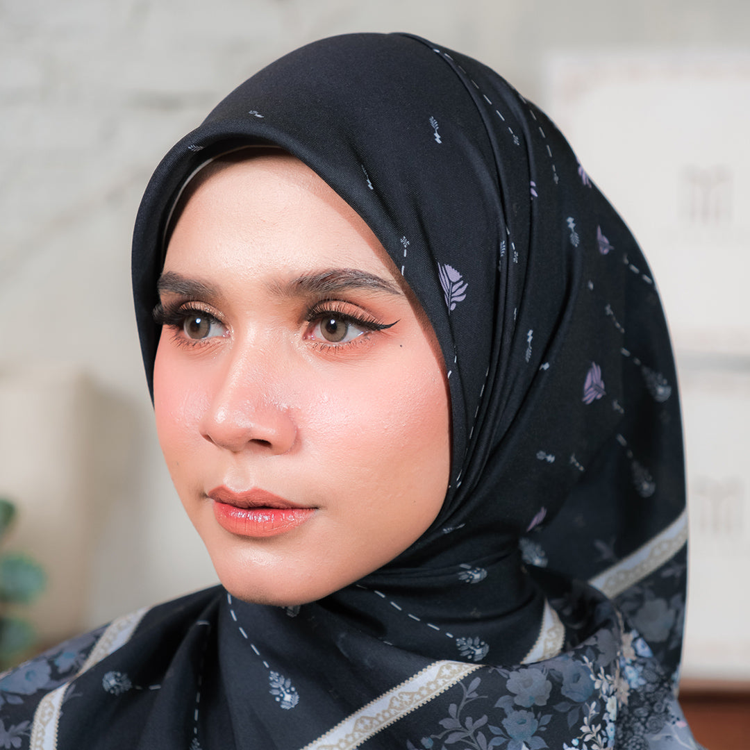 Jelita Embossed Printed Scarf