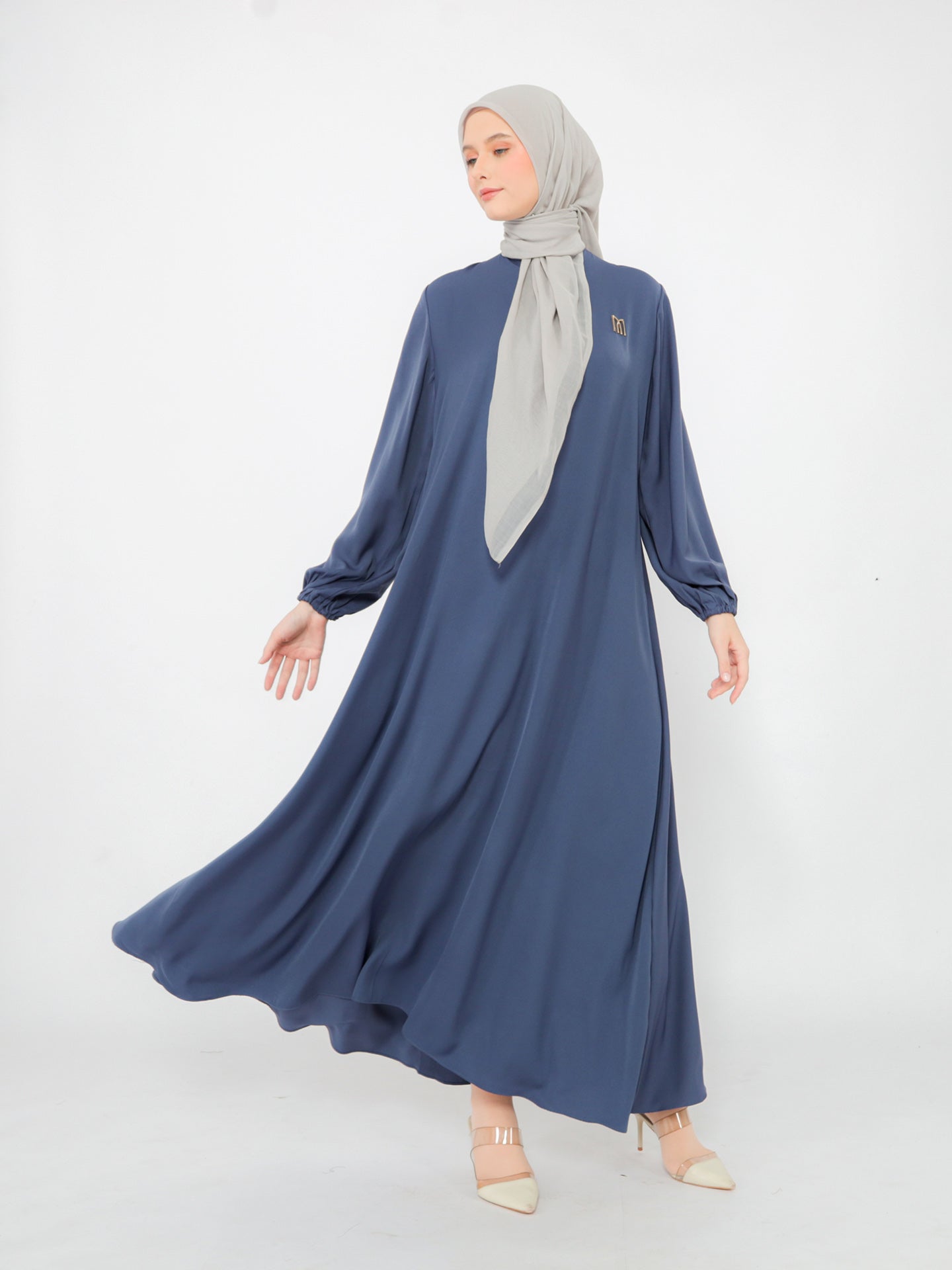 Zahrina Abaya