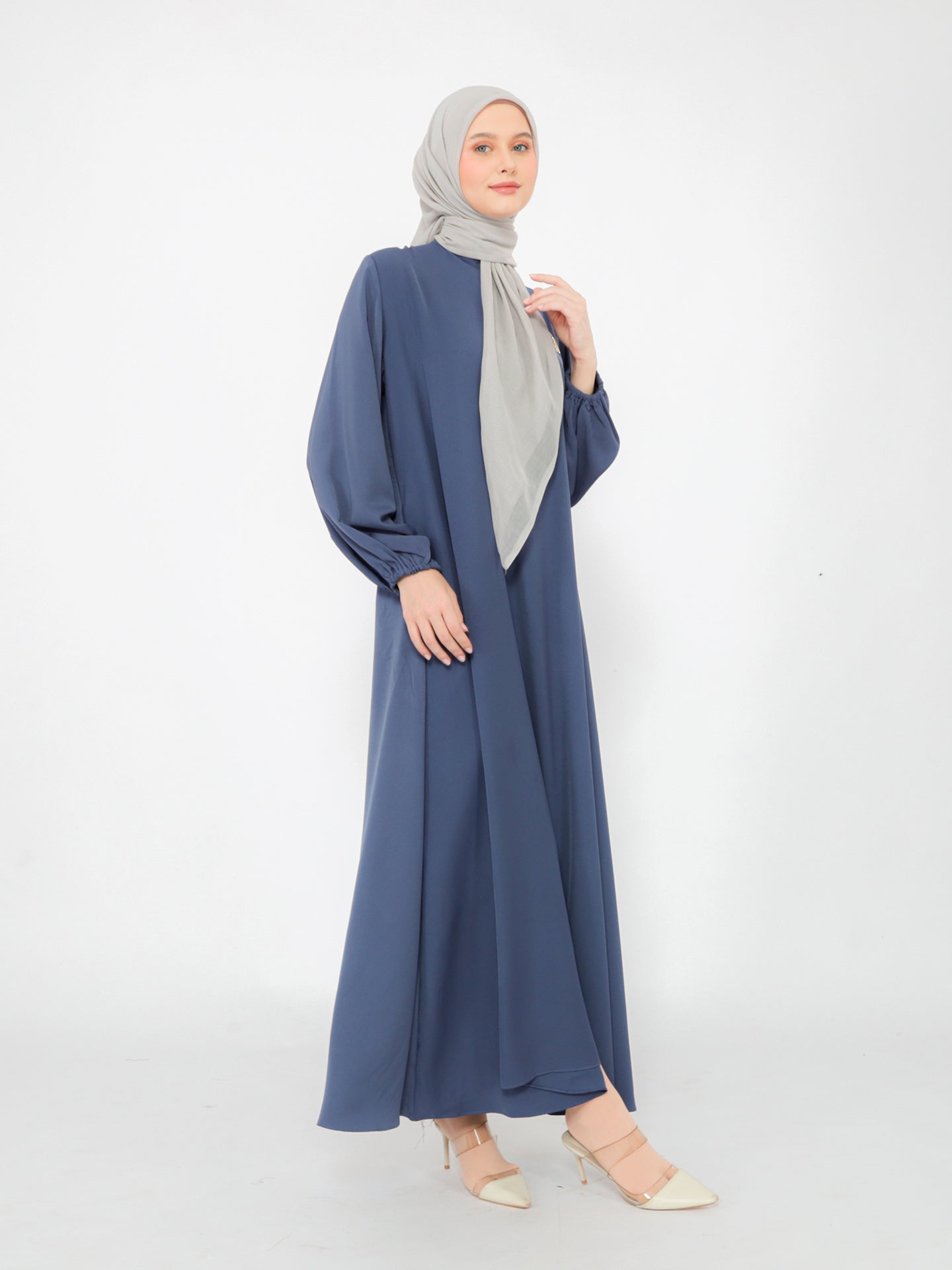 Zahrina Abaya