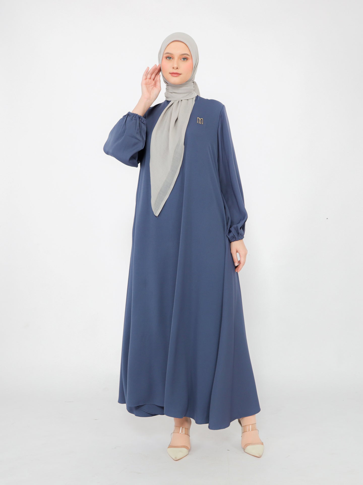 Zahrina Abaya