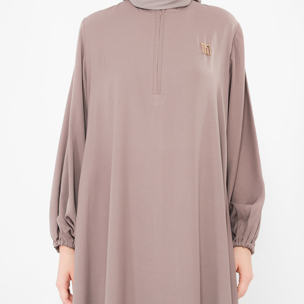 Zahrina Abaya