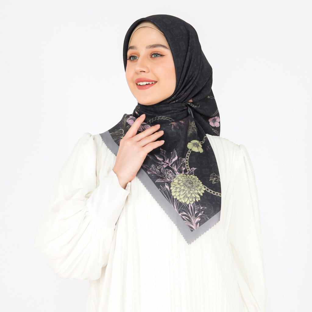 Amara Printed Scarf
