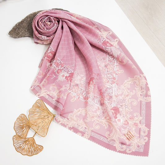 Hampers/Gift Hijab Rowena Fresh Pink Motif Embossed | Hijab Plat M Gold Kemasan Box Eksklusif