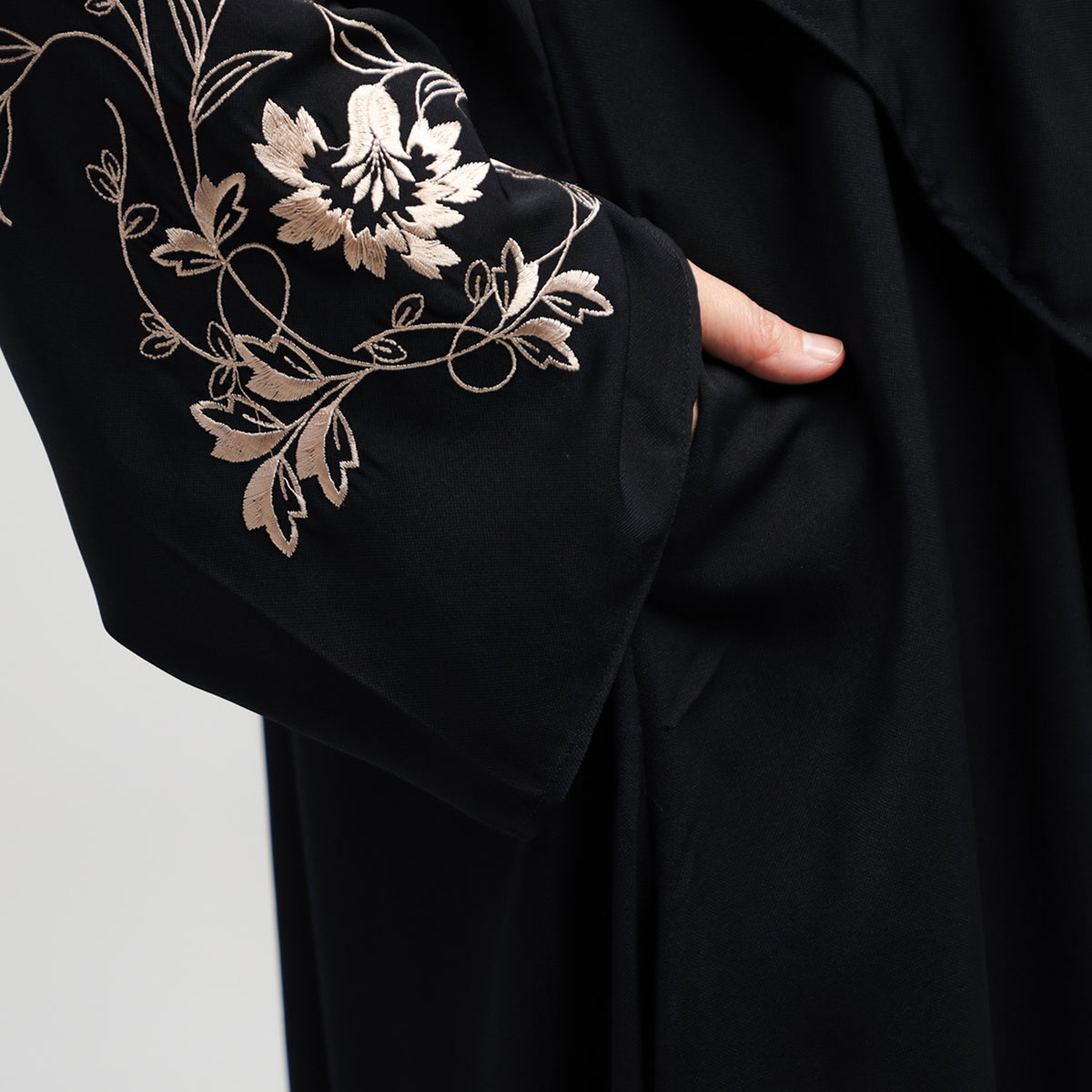 Abaya Ibna Bordir