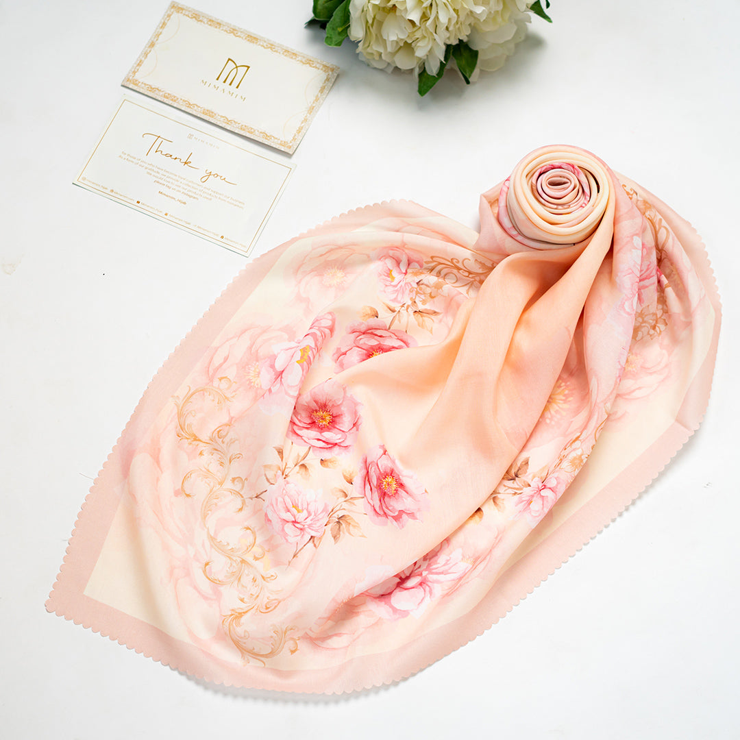 Lylian Printed Scarf